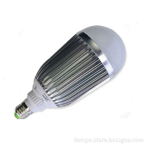 LED Bulb, 2835 LED Chip as Light Source, Pure Light, High-uniformity in Color Temperature